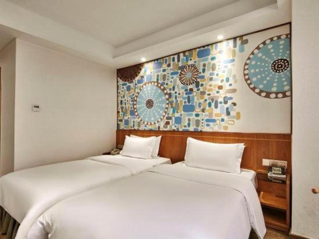Insail Hotels Dongshankou Subway Station Canton Extérieur photo